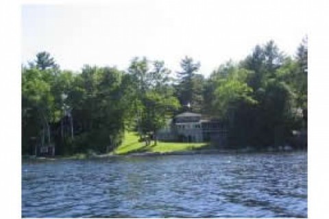 Comfortable Lakefront home in the "... — photo 6