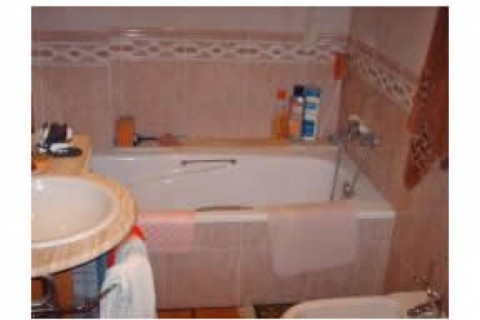 Es una casa nueva, toda amueblada y... — photo 2