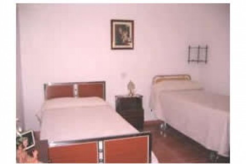 Casa amplia de pueblo pequeño — photo 3