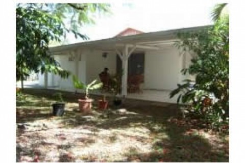 Casa con jardín privado y piscina a 10 minutos del centro de Cayenne — photo 2