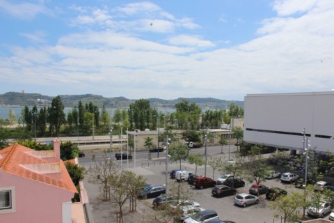 Apartamento em Belem - Lisboa - Vista de Rio — photo 4