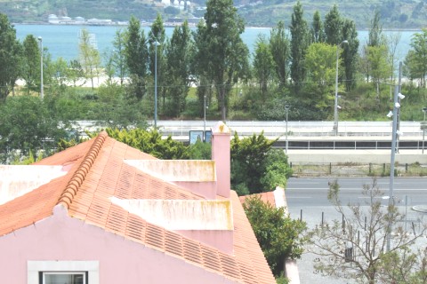 Apartamento em Belem - Lisboa - Vista de Rio — photo 11
