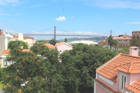 Apartamento em Belem - Lisboa - Vista de Rio — photo 14