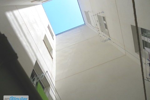Mi casa está en Mérida y busco piso en Barcelona — photo 10