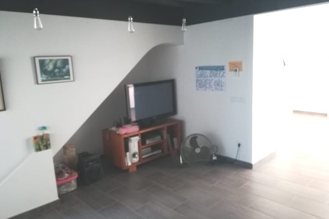 Casa en un pueblo, playa cercano y proximo a Barcelona — photo 2
