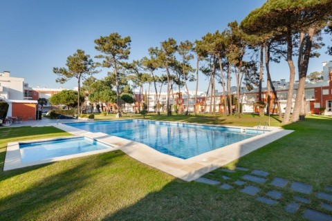 Apartamento T2 em Esposende, com piscina e amplo jardim — photo 3