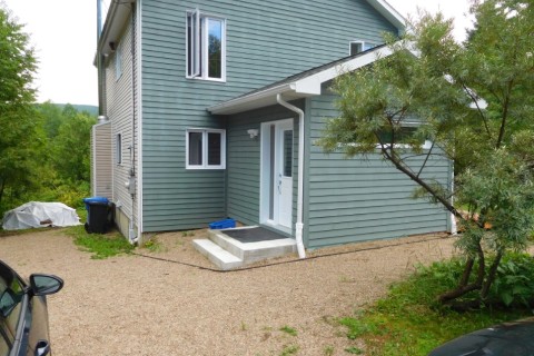 Maison dans les montagnes laurentiennes. — photo 2