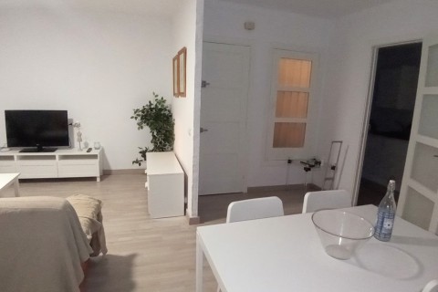 APARTAMENTO SOLO DISPONIBLE EL MES DE AGOSTO — photo 9
