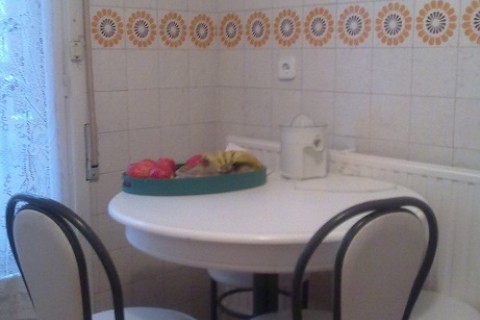 Ofreaco mi piso o habitaciones  de Pamplona de mi casa, piso solo durante agosto, resto del año habitación. — photo 3