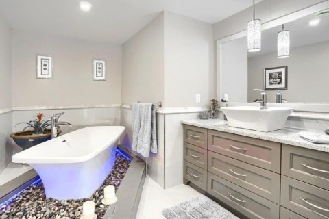 Grand appartement en face de Montréal — photo 5