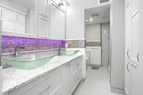 Grand appartement en face de Montréal — photo 9