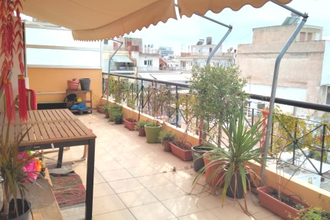 Cozy appartment in the center of Athens with huge terrace — photo 15