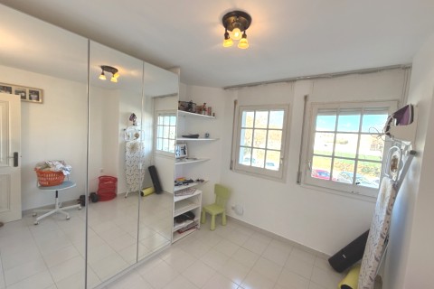 Bonita casa unifamiliar cerca de la playa y de Barcelona — photo 12