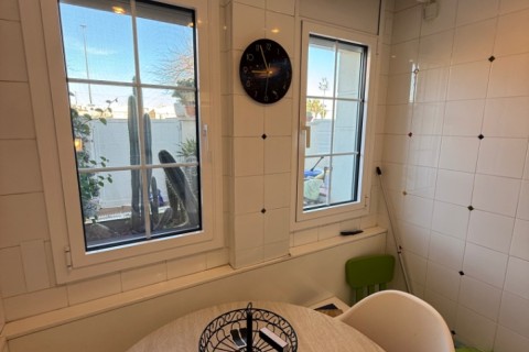 Bonita casa unifamiliar cerca de la playa y de Barcelona — photo 11