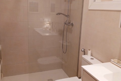 Apartamento junto al mar en la Costa Dorada (Tarragona) — photo 10