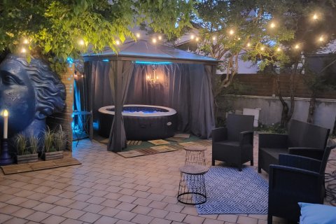 Grande Maison dans petit village d'Aveyron — foto 9