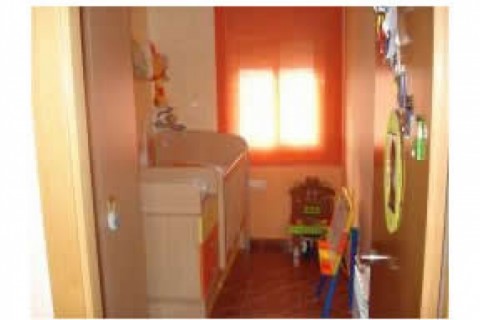 Es un piso de 85 metros, con 3 habi... — photo 4