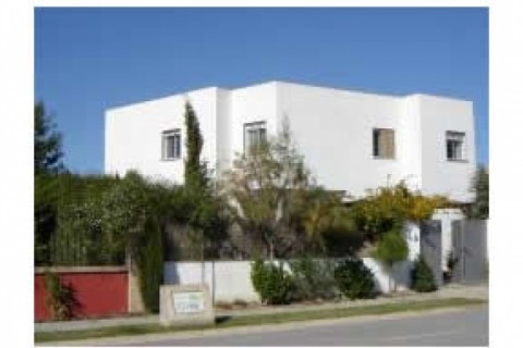 Preciosa casa en urbanización cerca de Sevilla — photo 10