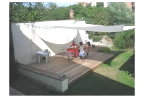 La maison se trouve à Toulouse dan... — photo 11