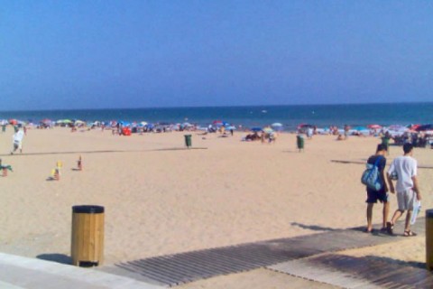 En la playa de La Antilla. Andando ... — photo 30