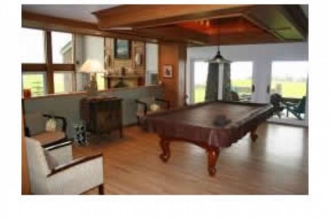 Home is located on 40+ acres in a g... — photo 4