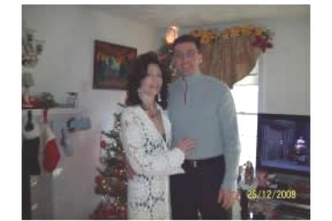 2200 sq ft Yellow Colonial with Gre... — photo 6