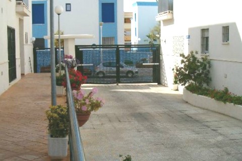 ATICO CON SOLARIUM JUNTO AL MAR EN RESORT DE LUJO EN LA COSTA DE LA LUZ. — photo 21