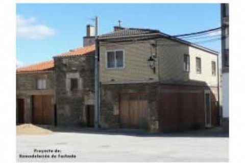 Casa situada en el centro de la loc... — photo 2