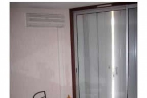CALME  AU 1ER ETAGE DANS RESIDENCE ... — photo 2