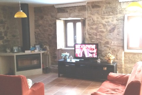Rural house in a stuary — photo 15