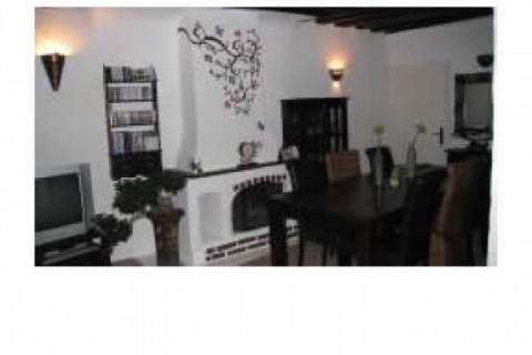 Vous voici dans une maison de ville... — photo 3