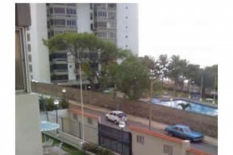 APARTAMENTO EN LA PLAYA, VISTA AL M... — photo 25