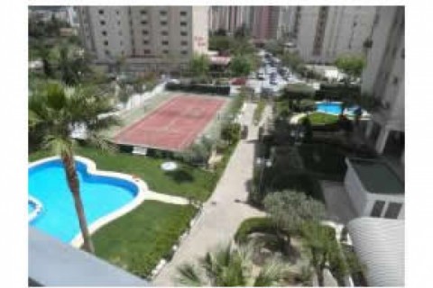 Piso amplio de 4 dormitorios, 2 cua... — photo 6