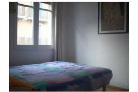 Small flat/apartment in Gràcia are... — photo 3