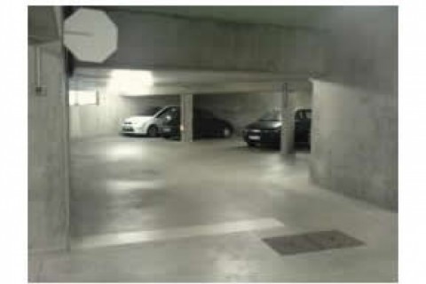 L'accès du bâtiment est sous visi... — photo 17