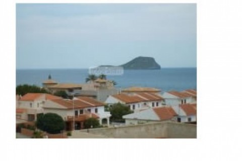APARTAMENTO PRIMERA LINEA DE PLAYA — photo 3