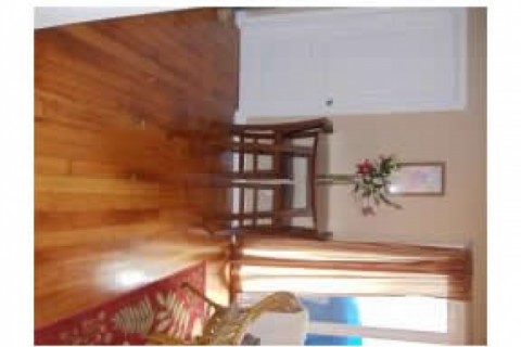 This is a three room/1 bathroom apa... — photo 9