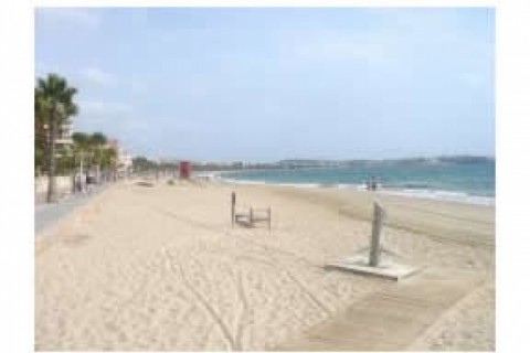 Situado en la costa dorada del medi... — photo 9