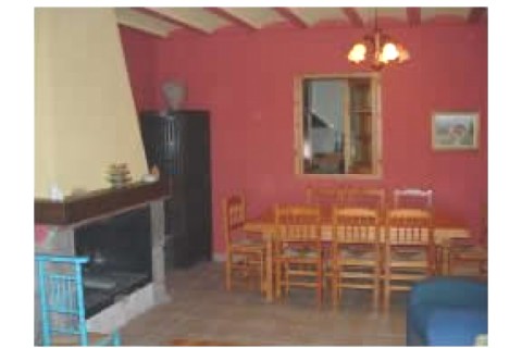 CASA EN LAS AFUERAS DE UN PUEBLO DE... — photo 3