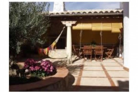 CASA EN LAS AFUERAS DE UN PUEBLO DE... — photo 4