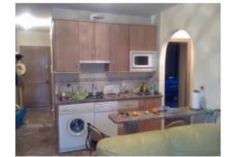 La casa es muy comoda tiene tres ha... — photo 2