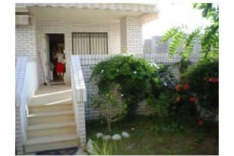 Apartamento bajo en esquina, con ac... — photo 3