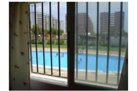 Apartamento bajo en esquina, con ac... — photo 5
