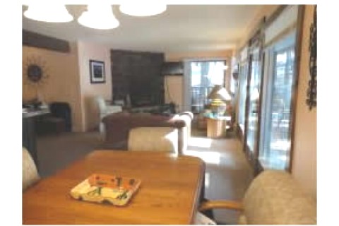 This large condo is located in a sm... — photo 2