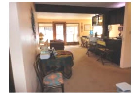 This large condo is located in a sm... — photo 9