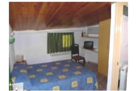 La casa es muy grande, podrían viv... — photo 3