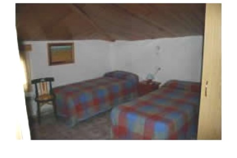 La casa es muy grande, podrían viv... — photo 4