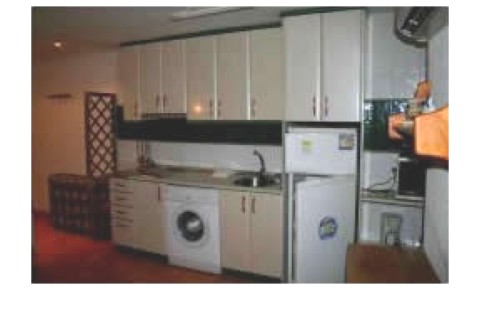 La casa es muy grande, podrían viv... — photo 8