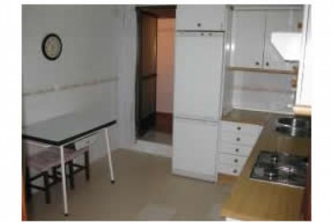 Salón y dormitorio de matrimonio c... — photo 4
