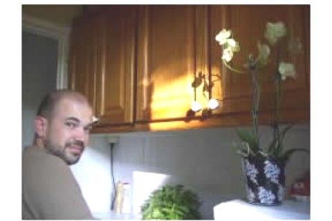 My boyfriend and I are living in a ... — photo 3